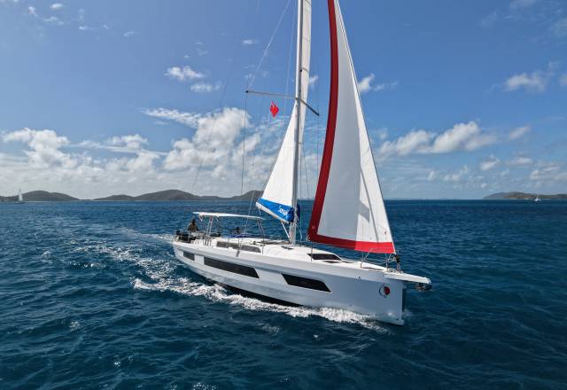 Sunsail 44.3
