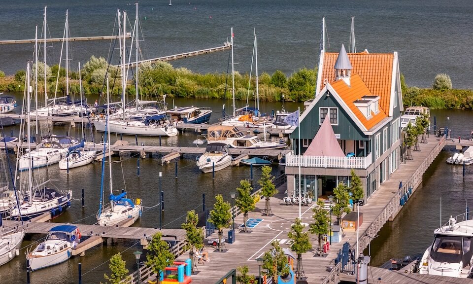 Marina Volendam, image from the official website