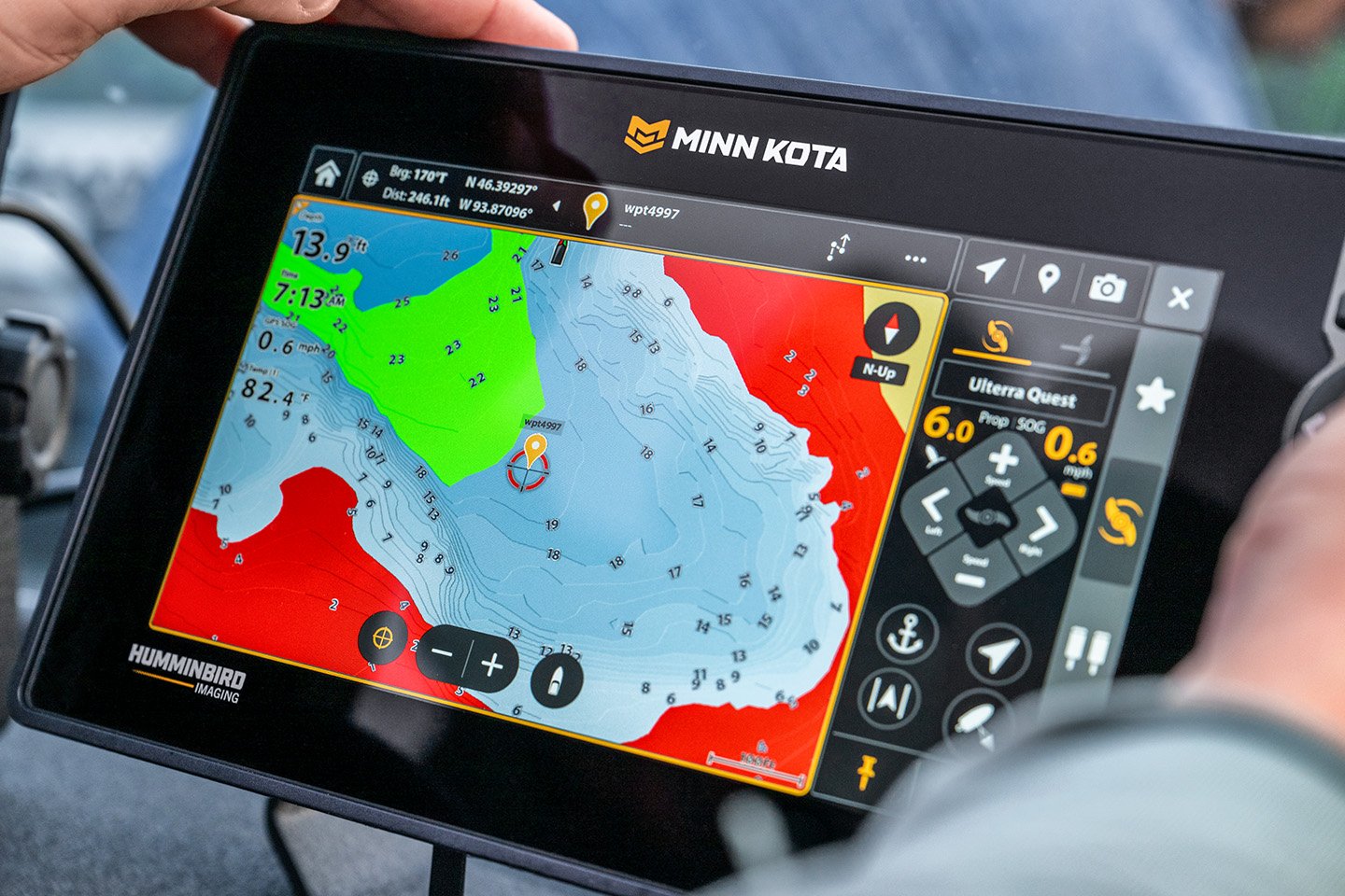 Humminbird, image from the official website