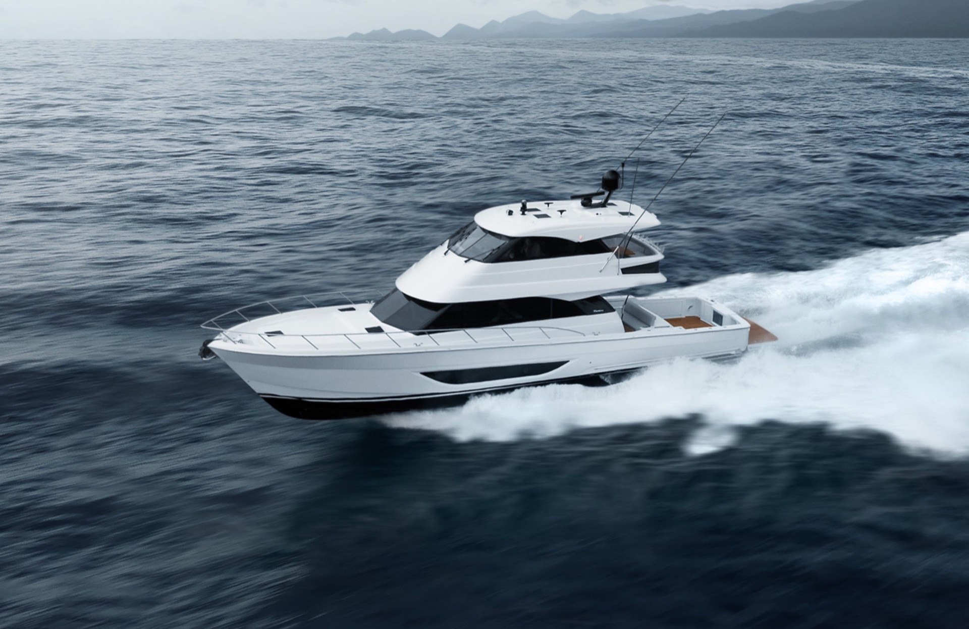 Maritimo M600 Black Edition