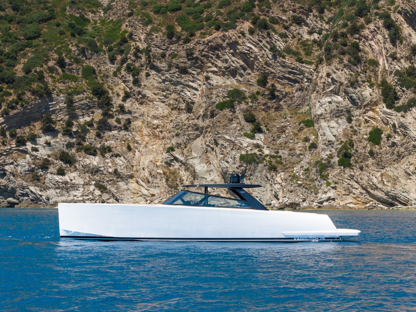 Orange Yachting, image from the official website