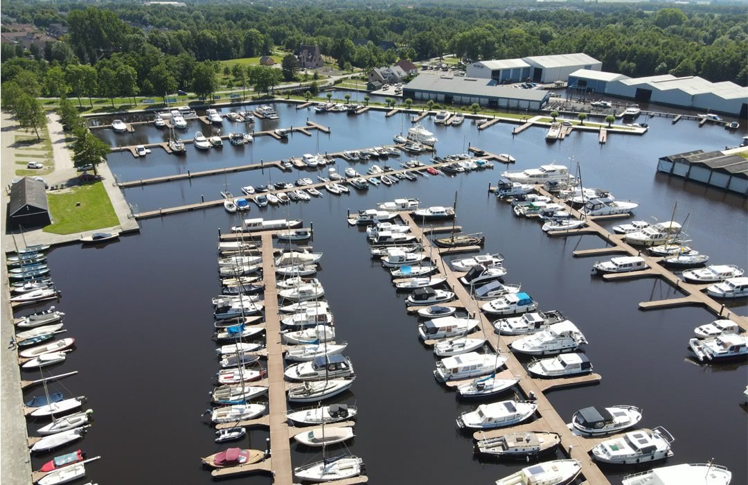 Yachtcharter De Drait, image from the official website