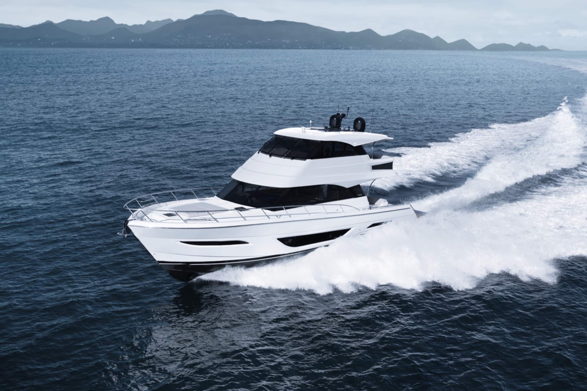 Maritimo M60