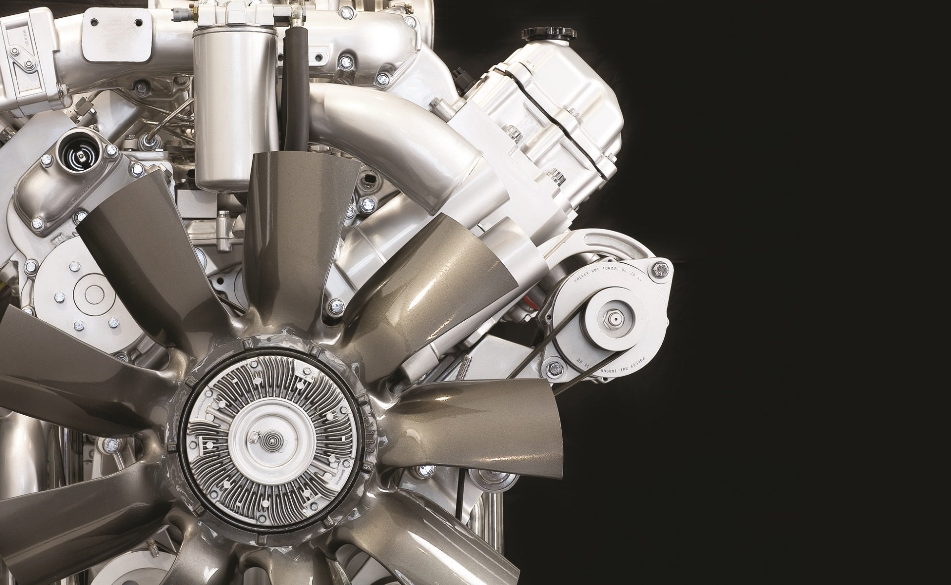 HD Hyundai Engine (Doosan Marine), image from the official website