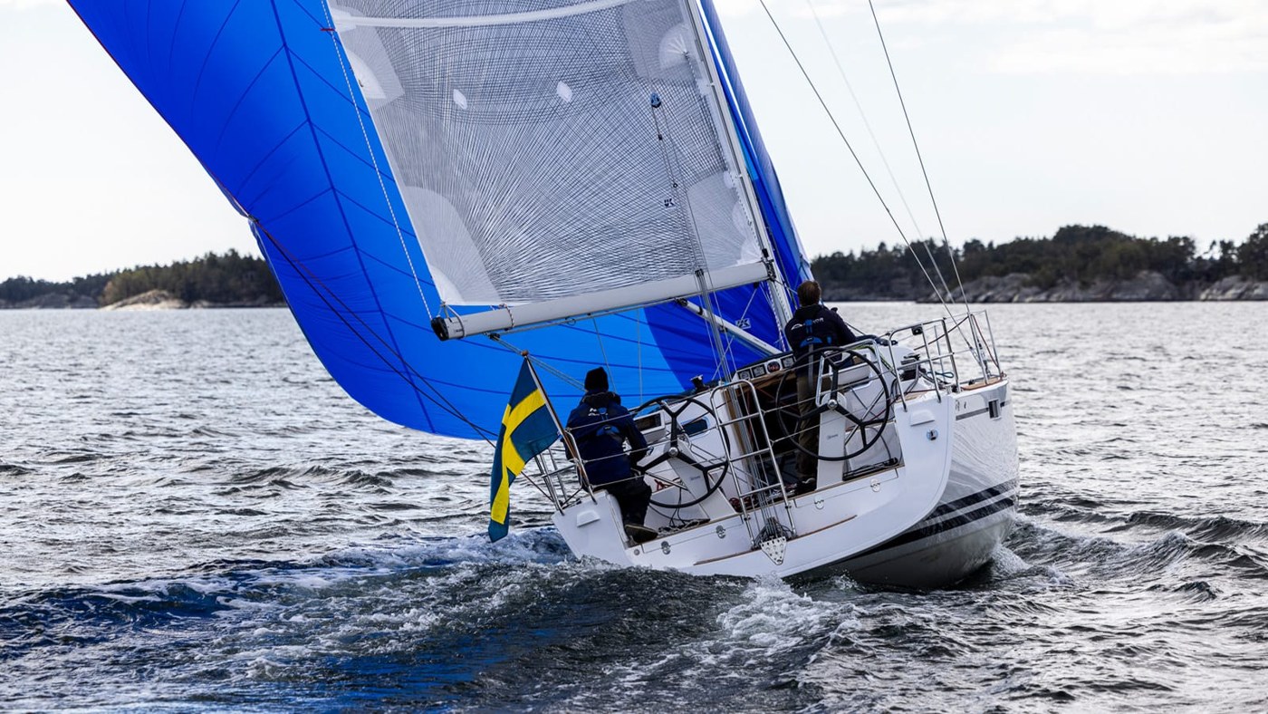 Arcona 385