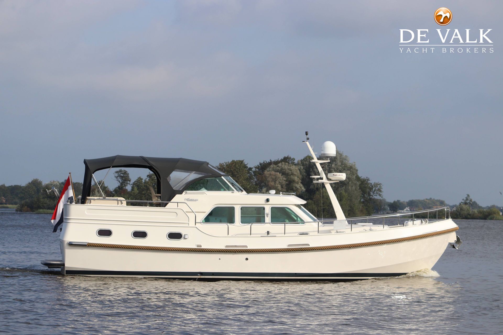 Linssen Grand Sturdy 430 Ac Twin