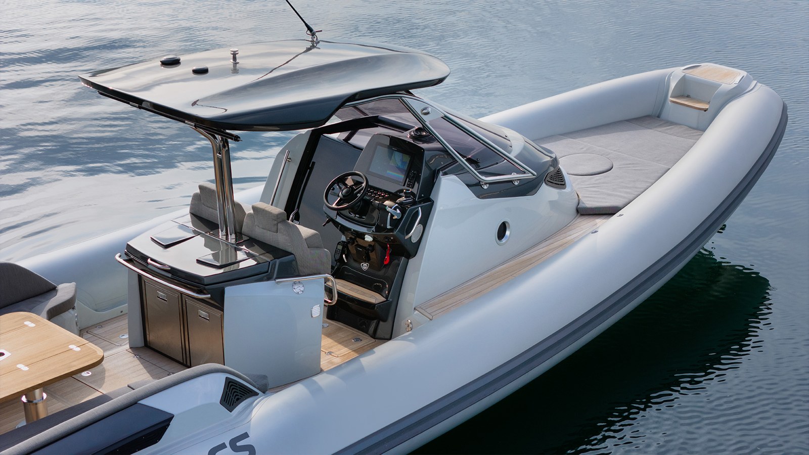 Strider 11 Sun Deck