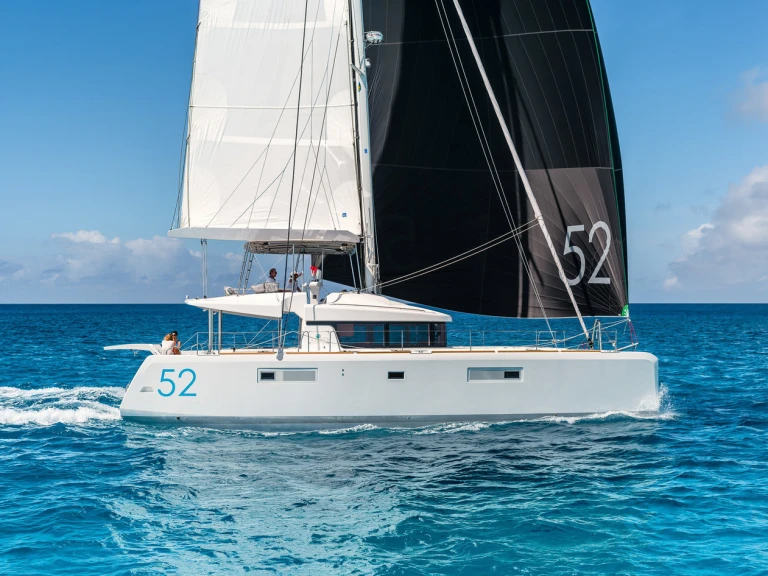 Lagoon 52 F · Costabella