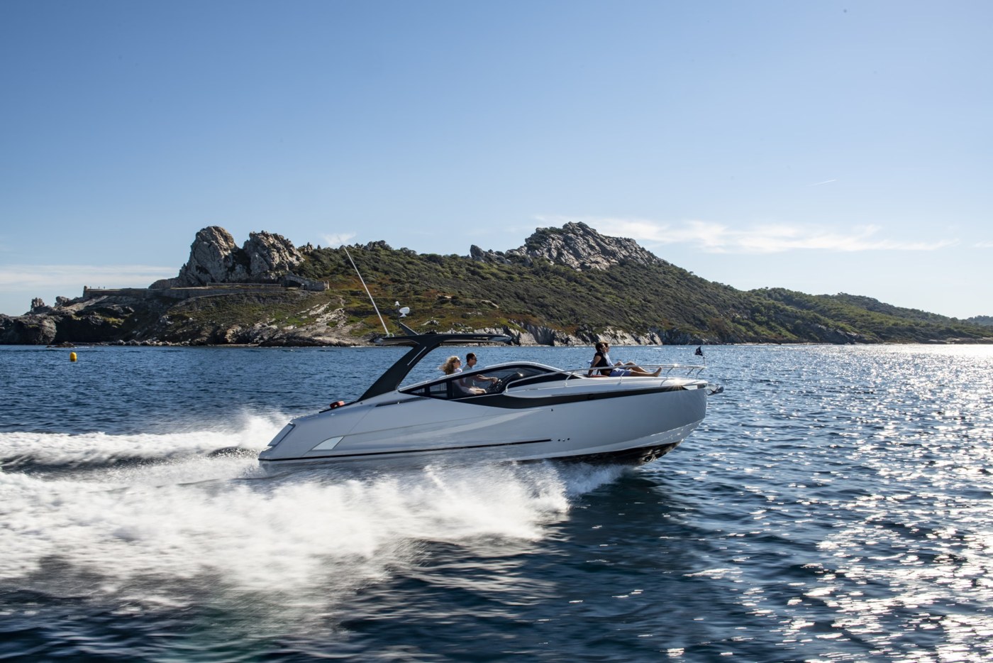 Fairline F//LINE 33