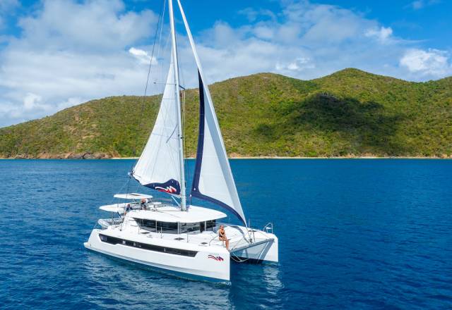 Moorings 4600 Crewed Yacht
