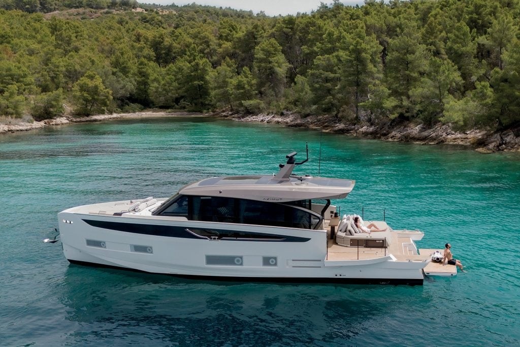 Azimut Yachts Seadeck 6